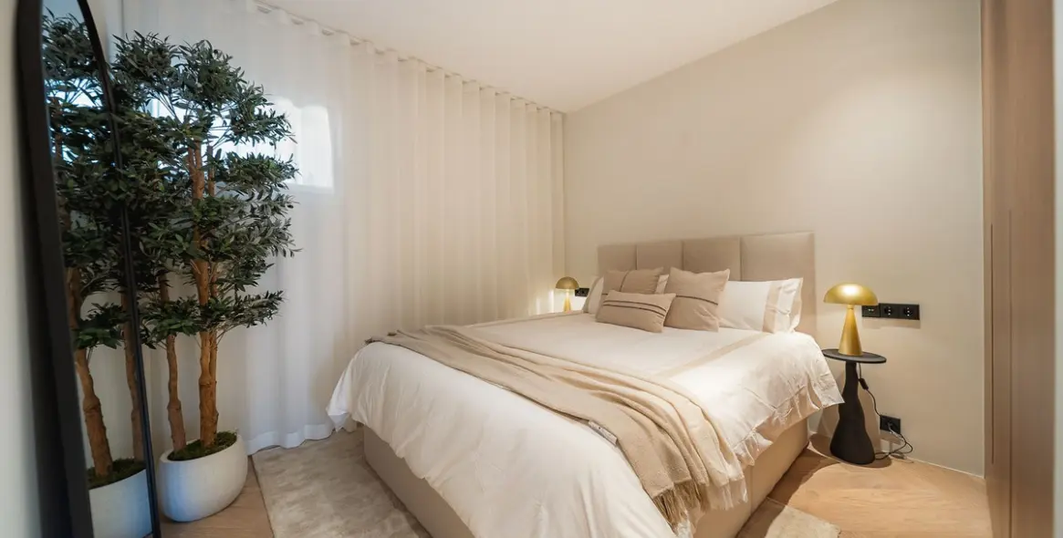 Sale of middle floor apartment in Marbella 30