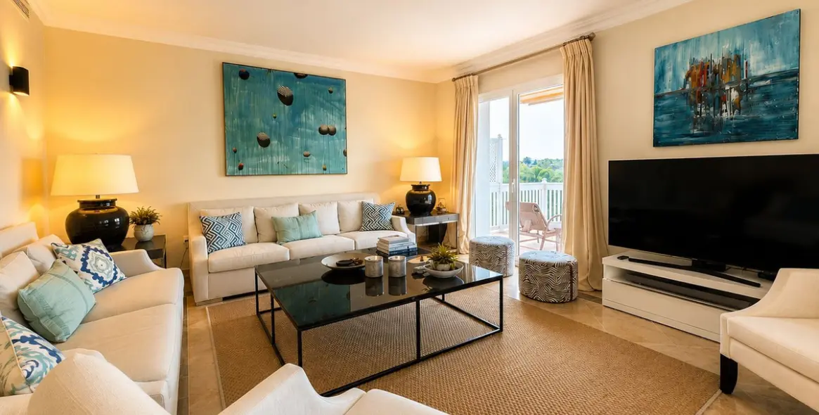 Sale of penthouse in Los Flamingos 11