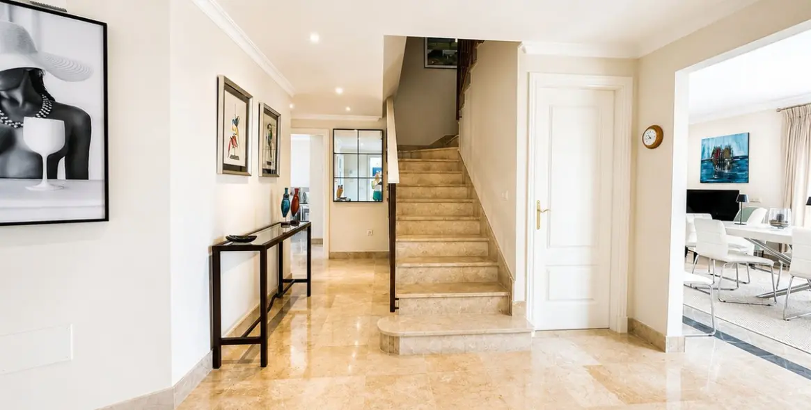 Sale of penthouse in Los Flamingos 20