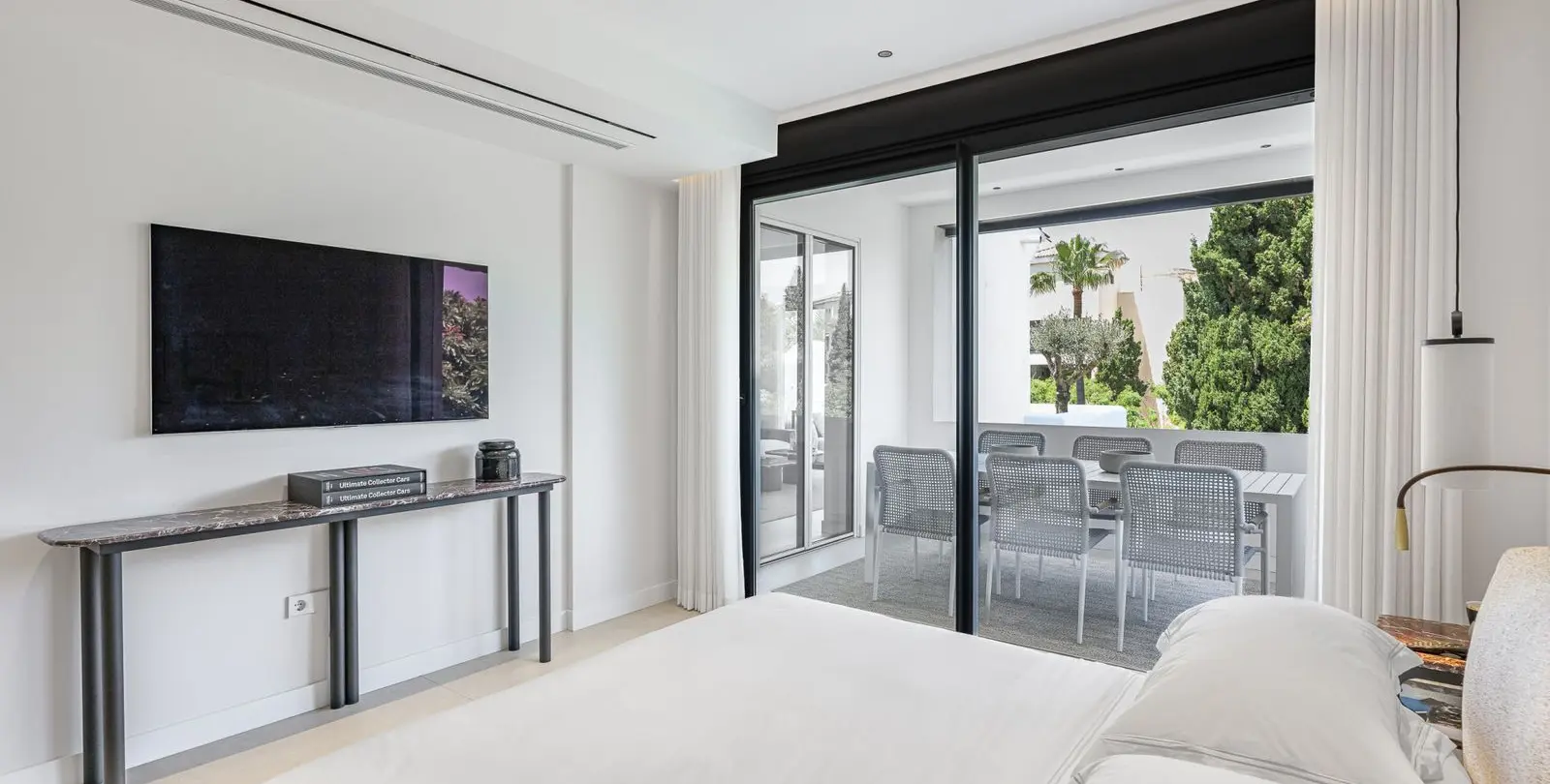 Sale of penthouse duplex in Puerto Banús 18