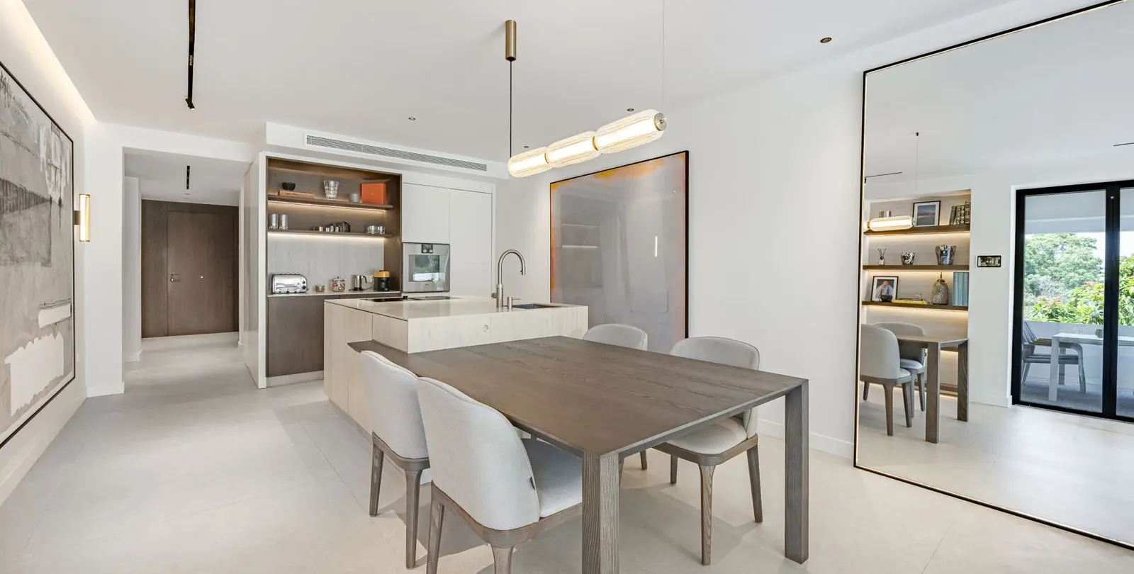 Sale of penthouse duplex in Puerto Banús 38