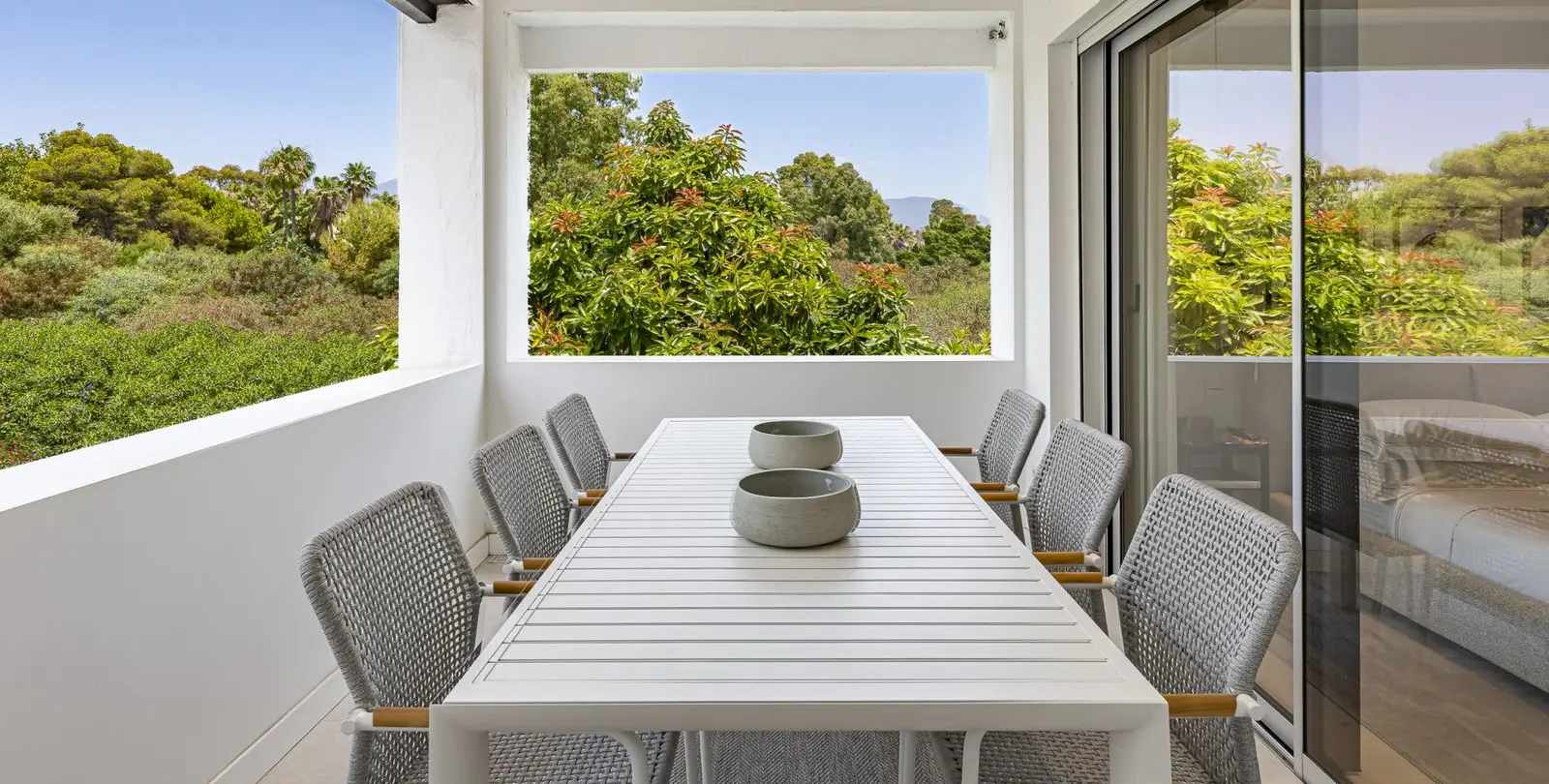 Sale of penthouse duplex in Puerto Banús 39