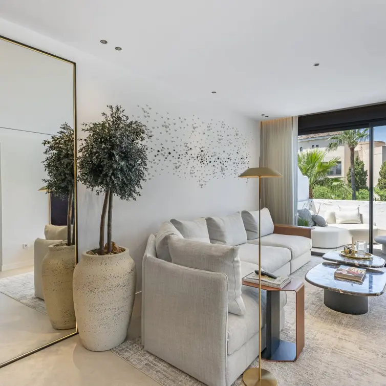 Venta de ático dúplex en Puerto Banús