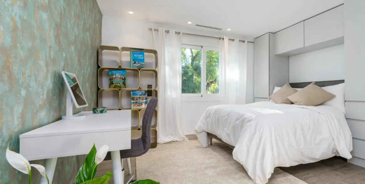 Sale of detached villa in Nueva Andalucía 26