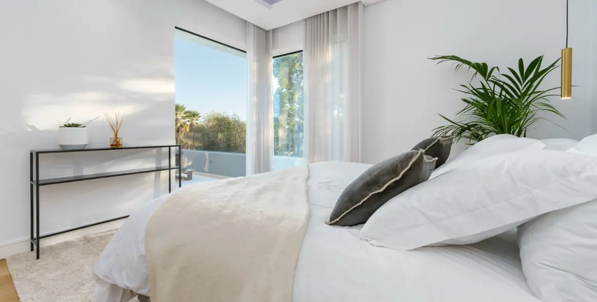 Sale of detached villa in Nueva Andalucía 69