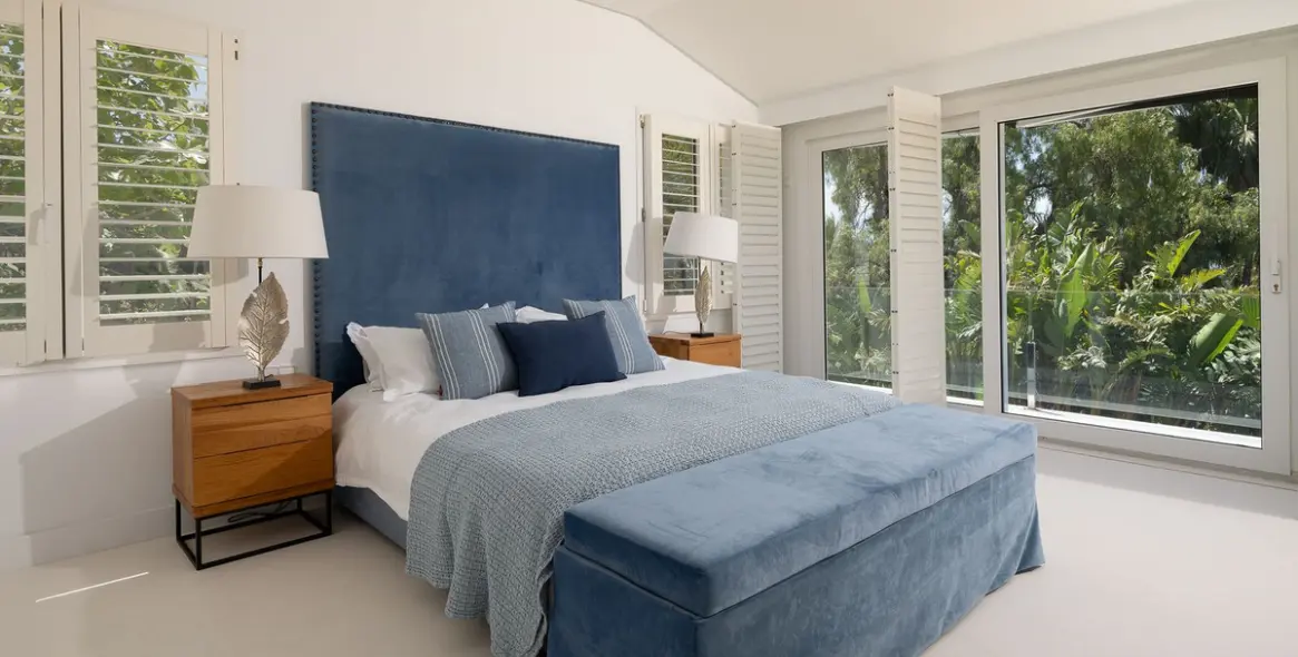 Sale of detached villa in Marbella 19