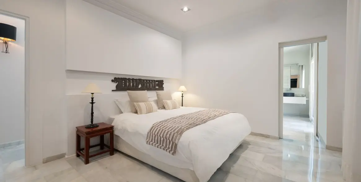 Sale of detached villa in Marbella 39
