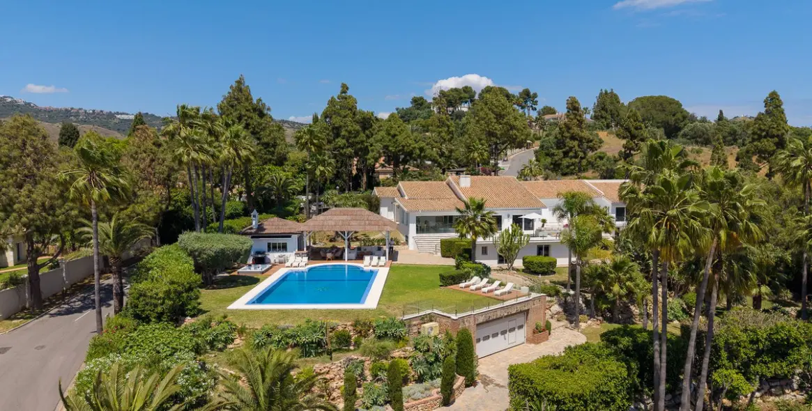 Sale of detached villa in Marbella 70