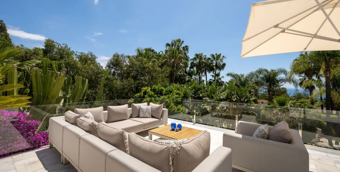 Sale of detached villa in Marbella 76