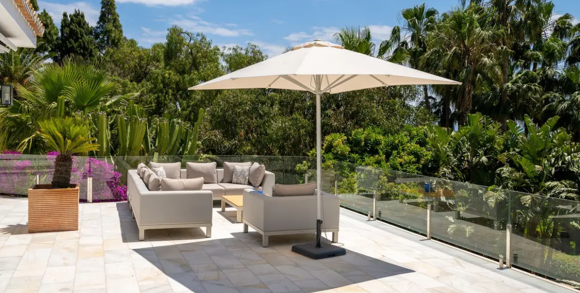 Sale of detached villa in Marbella 82