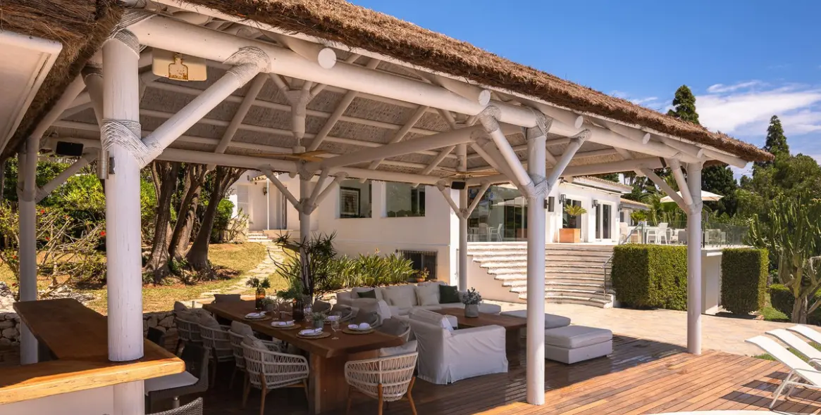 Sale of detached villa in Marbella 104