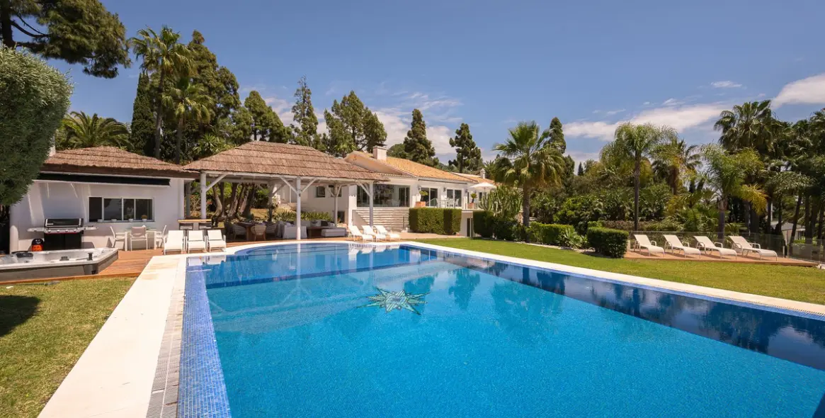 Sale of detached villa in Marbella 115