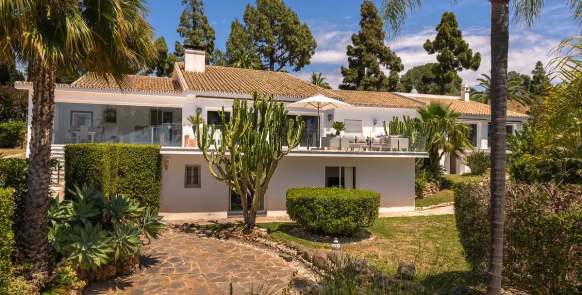 Sale of detached villa in Marbella 139