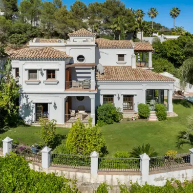 Sale of detached villa in El Madroñal