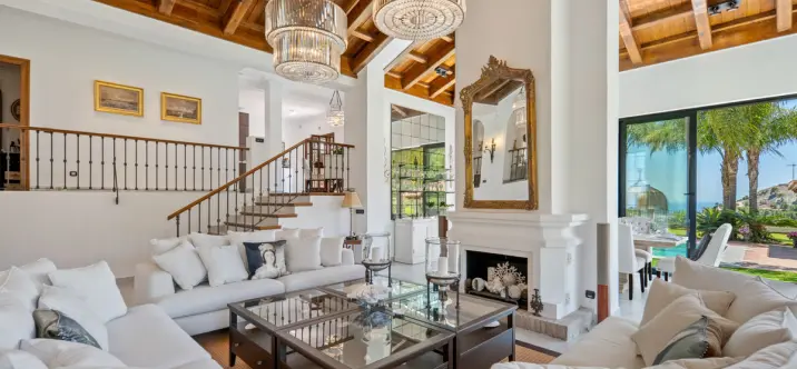 Sale of detached villa in El Madroñal 4