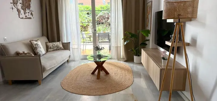 Short-term rent of ground floor apartment in Benamara 1