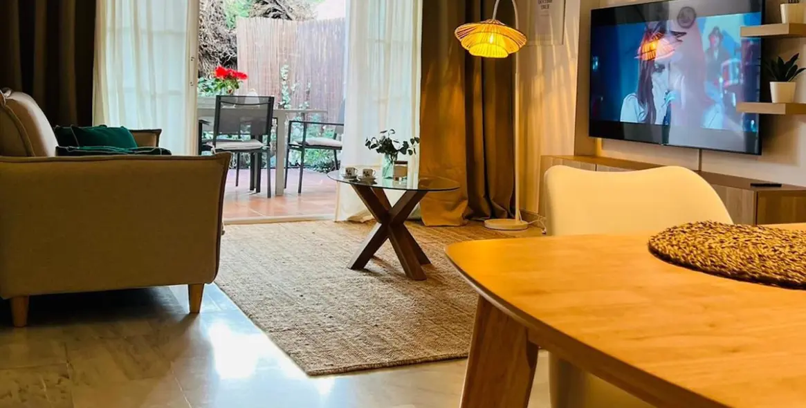 Short-term rent of ground floor apartment in Benamara 8