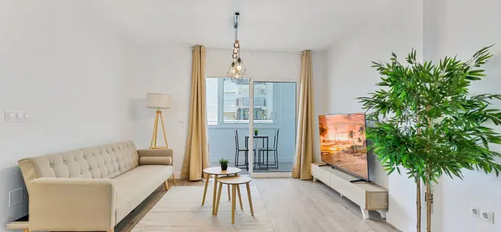 Продажа апартаментов на среднем этаже в Fuengirola 0