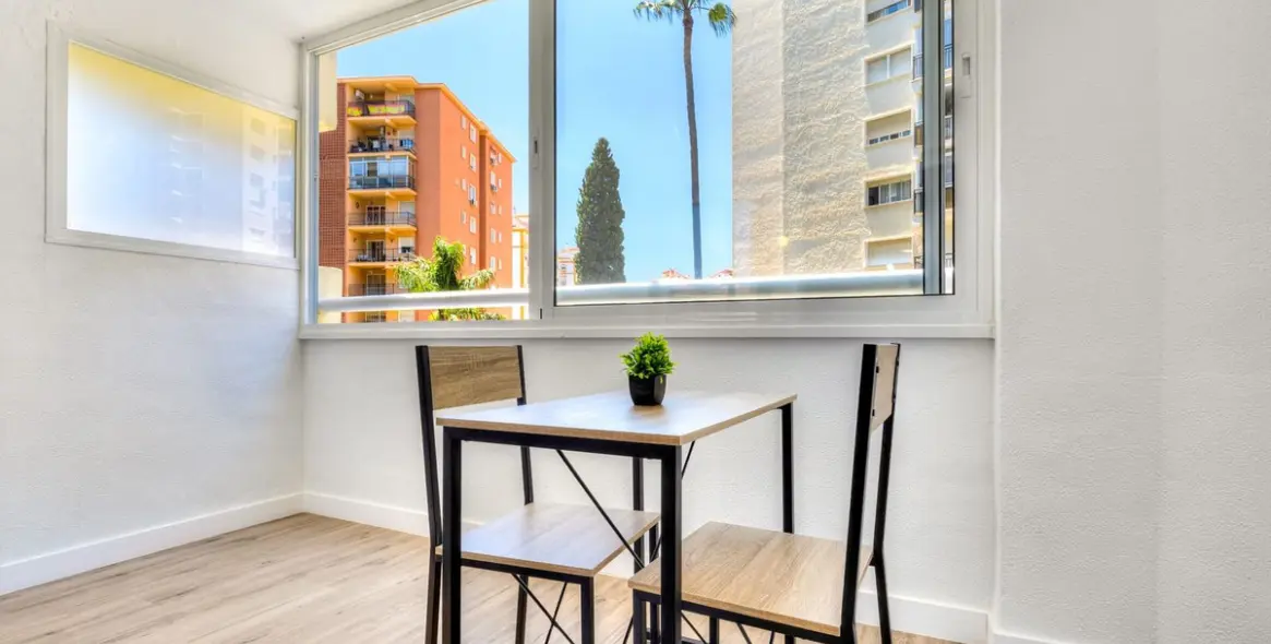 Venta de apartamento en planta media en Fuengirola 36