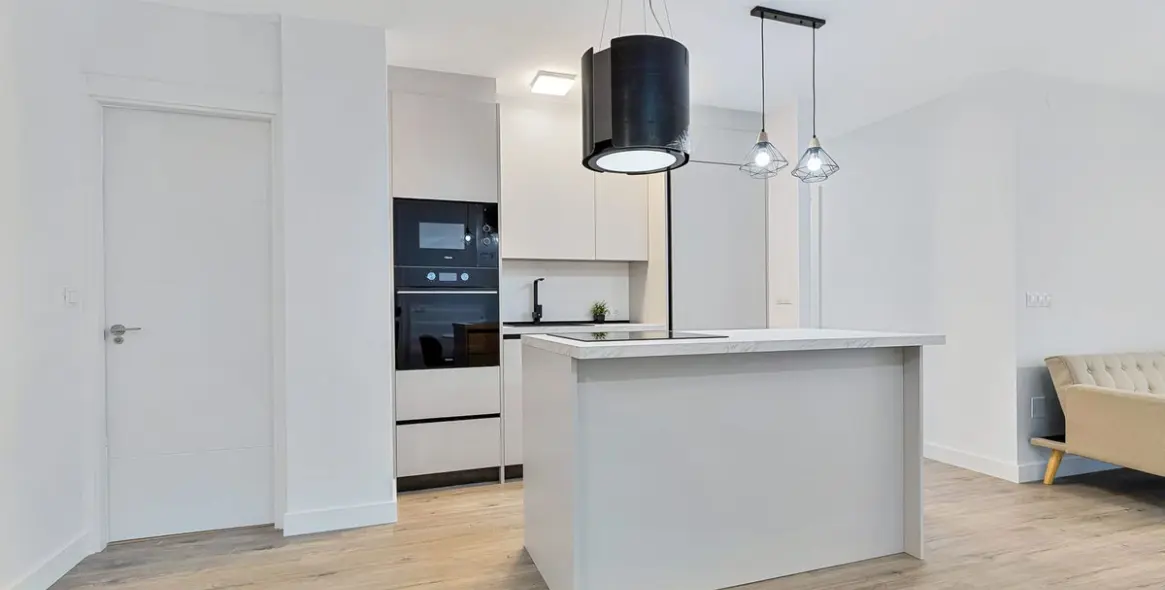 Venta de apartamento en planta media en Fuengirola 40