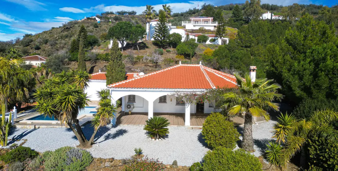 Venta de villa independiente en Arenas 36