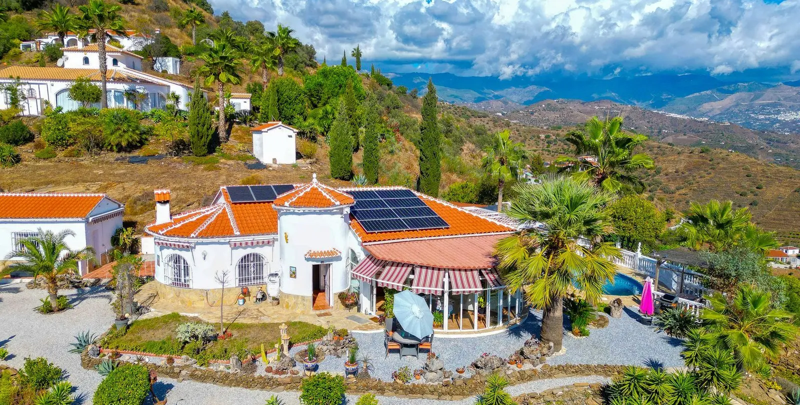 Venta de villa independiente en Arenas 3