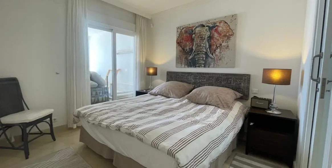 Venta de apartamento en planta baja en Estepona 14