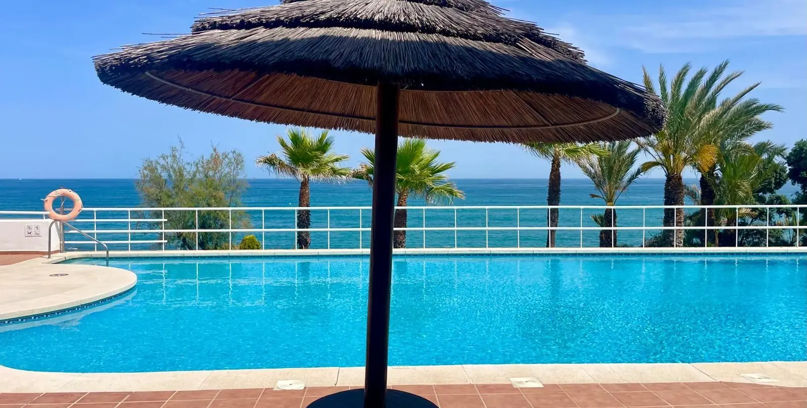 Продажа апартаментов на первом этаже в Estepona 22