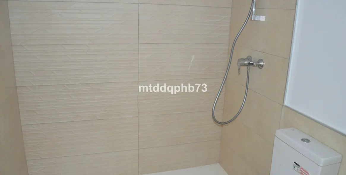 Sale of ground floor apartment in Estepona 15