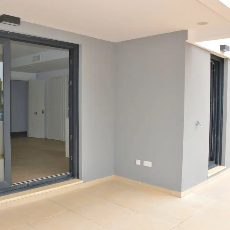 Sale of ground floor apartment in Estepona