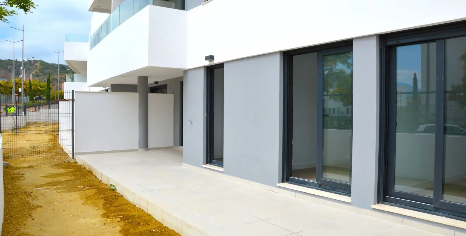 Sale of ground floor apartment in Estepona 3