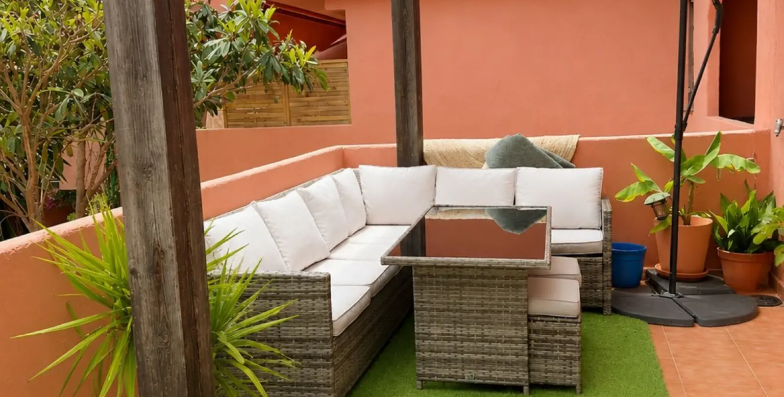 Venta de ático dúplex en Casares 27