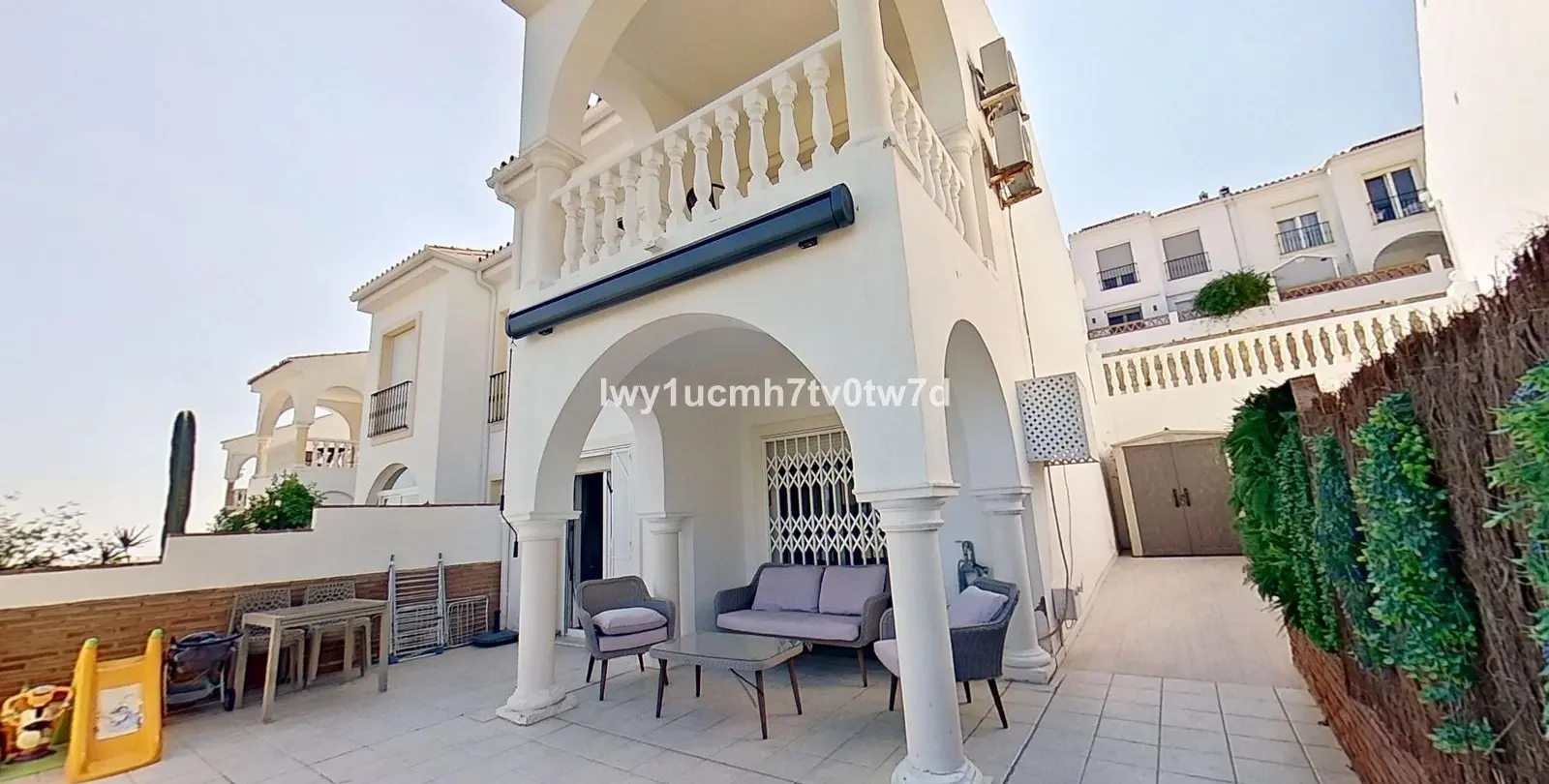Sale of townhouse in Mijas 2