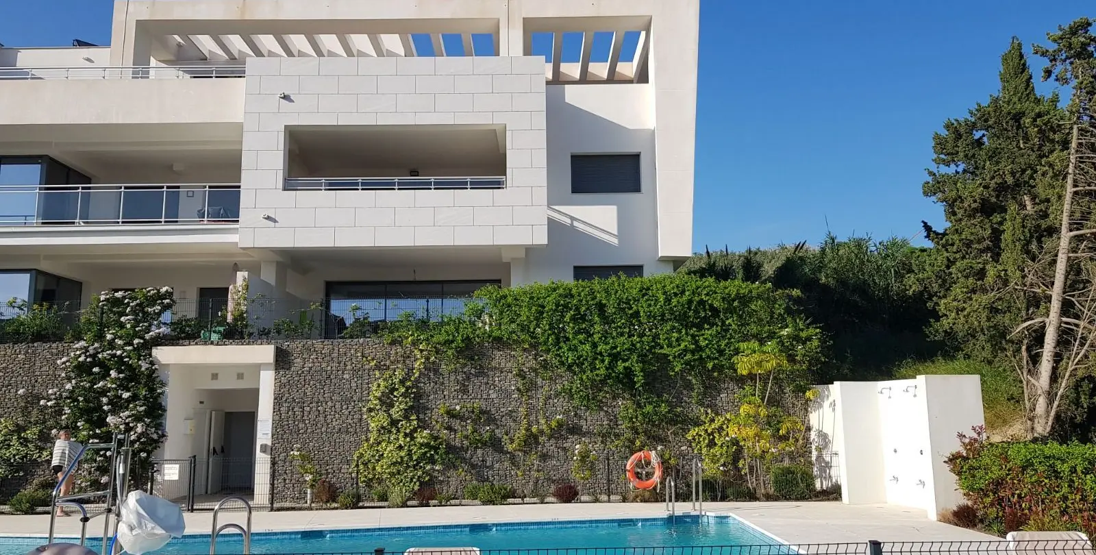 Venta de apartamento en planta baja en Casares 3