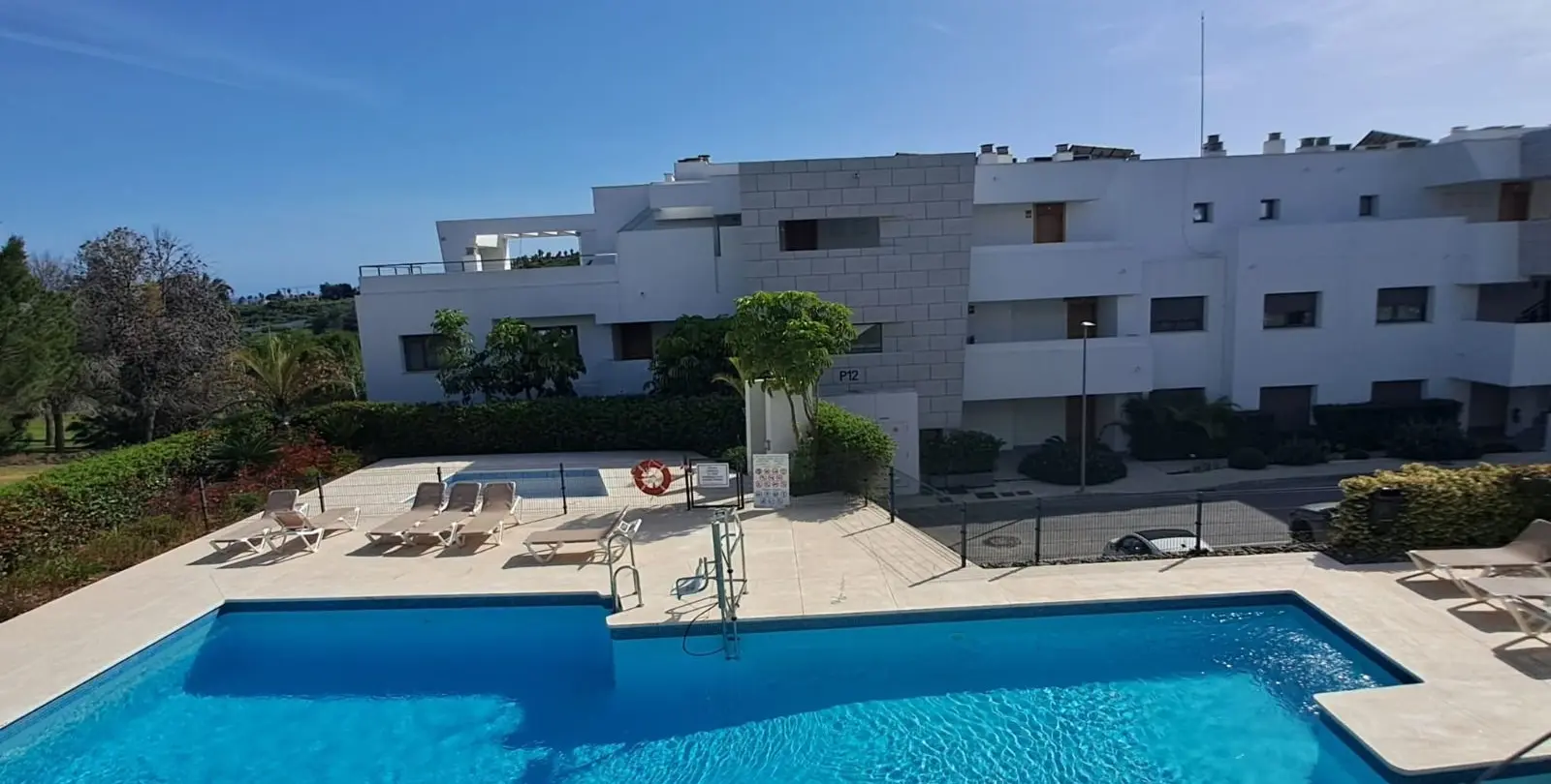 Venta de apartamento en planta baja en Casares 19