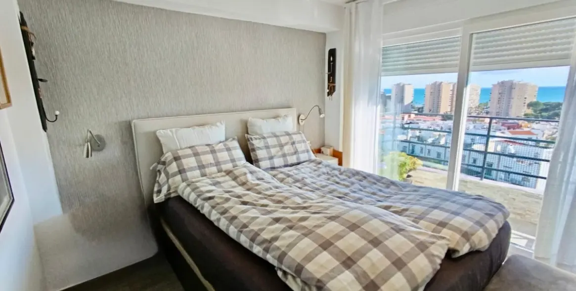 Продажа двухуровневого пентхауса в Torremolinos 20