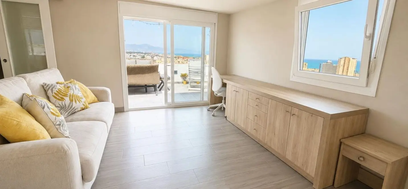 Sale of penthouse duplex in Torremolinos 3