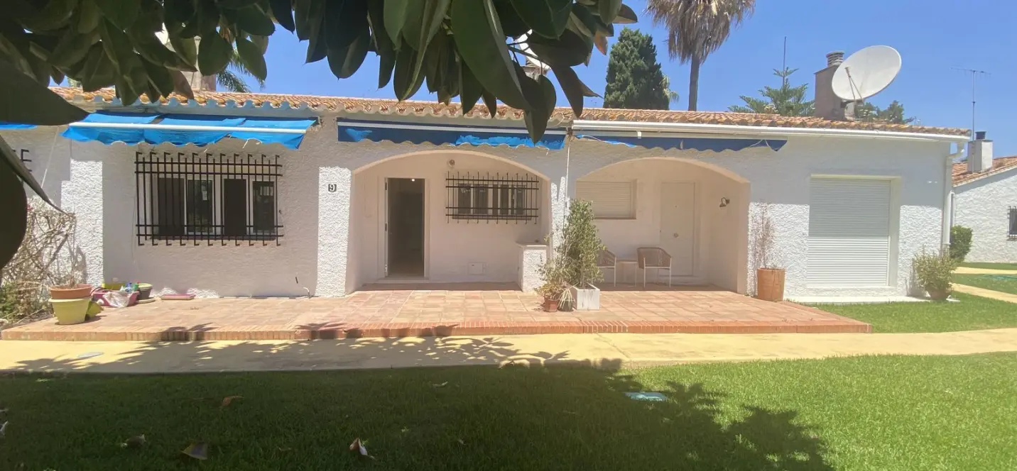 Venta de adosado en Cortijo Blanco 2