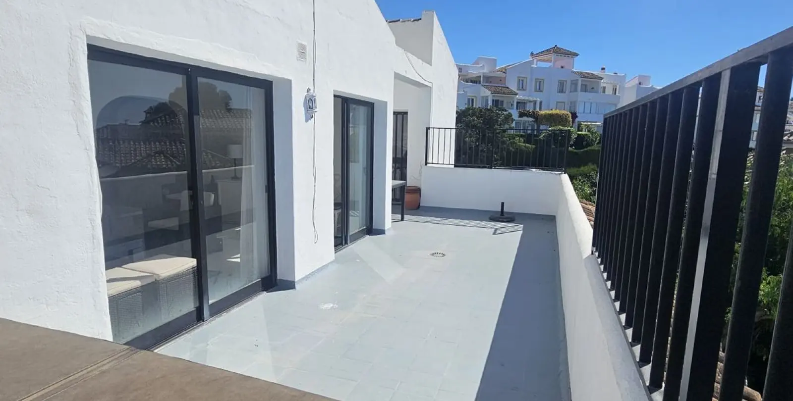 Sale of penthouse in Riviera del Sol 2