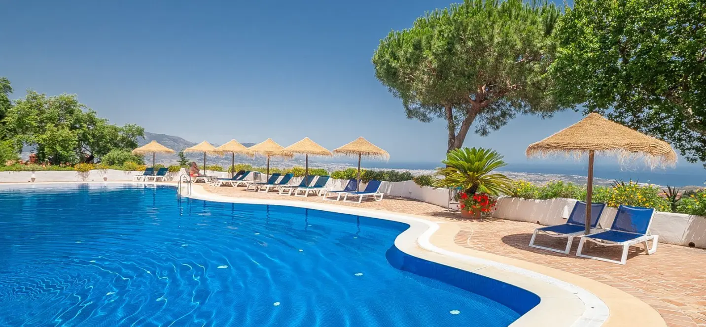 Sale of middle floor apartment in La Mairena 3