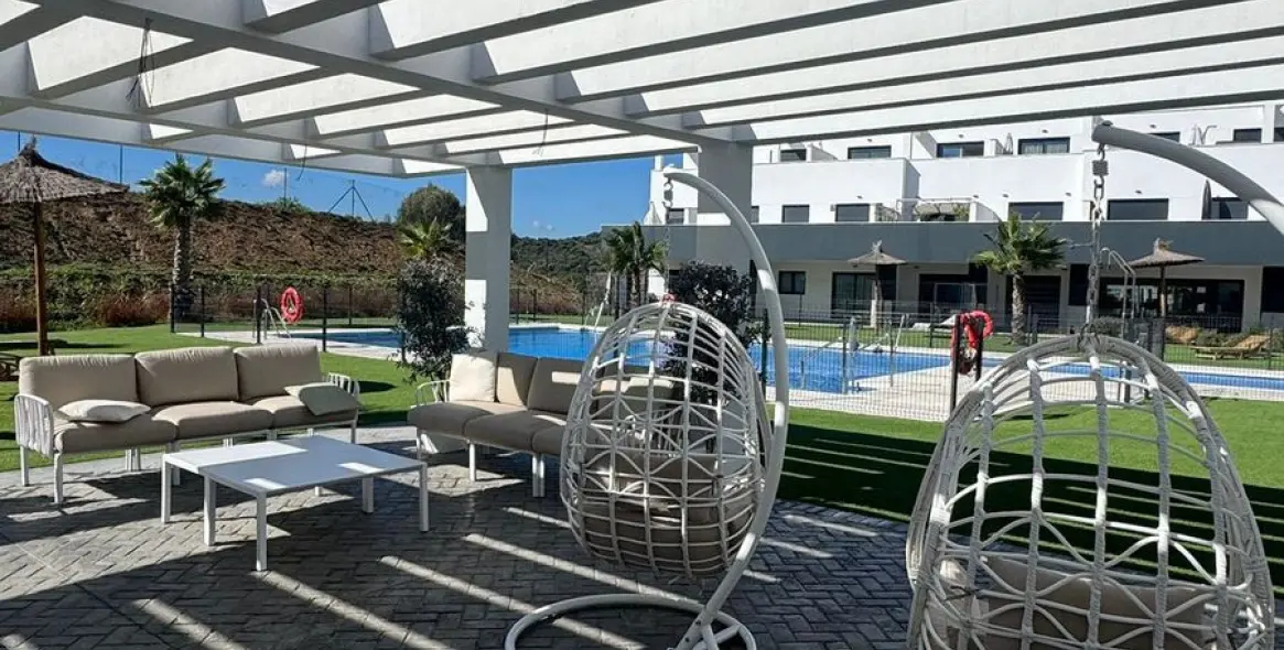 Sale of penthouse in Estepona 63