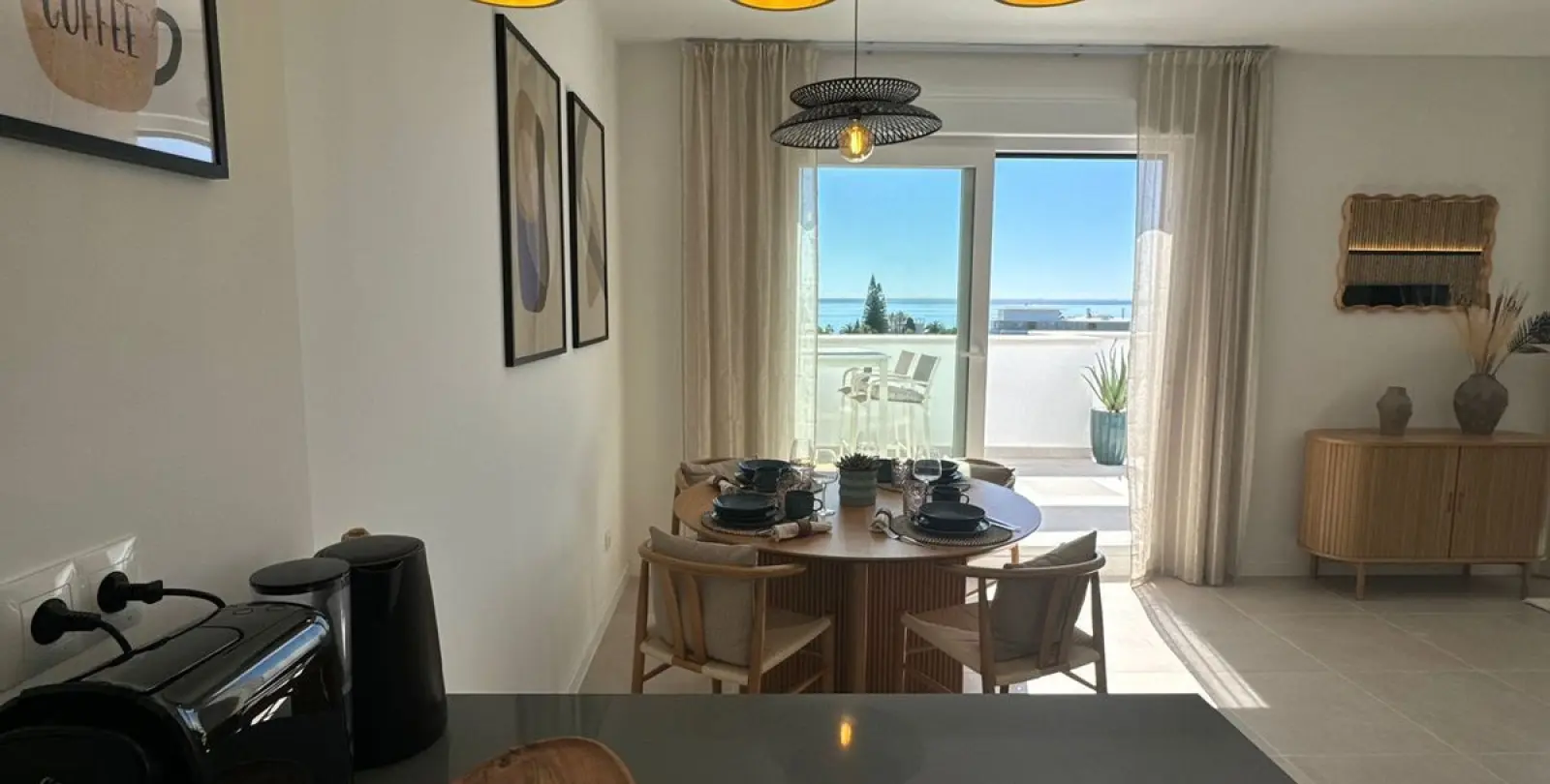 Sale of penthouse in Estepona 34
