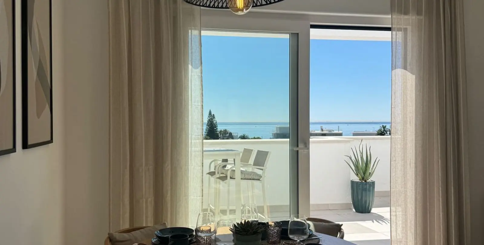 Sale of penthouse in Estepona 39