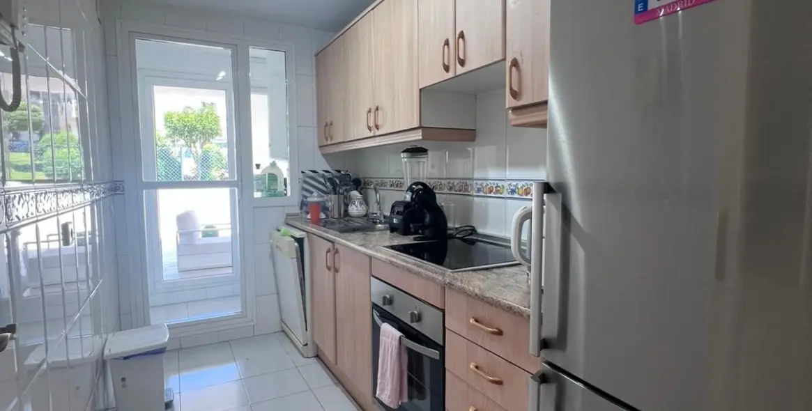 Sale of ground floor apartment in Puerto Banús 16