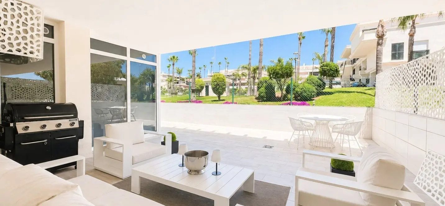 Продажа апартаментов на первом этаже в Puerto Banús 3