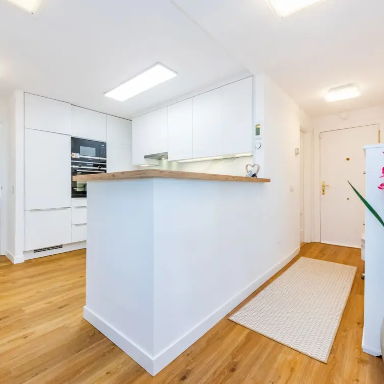 Venta de apartamento en planta media en Fuengirola