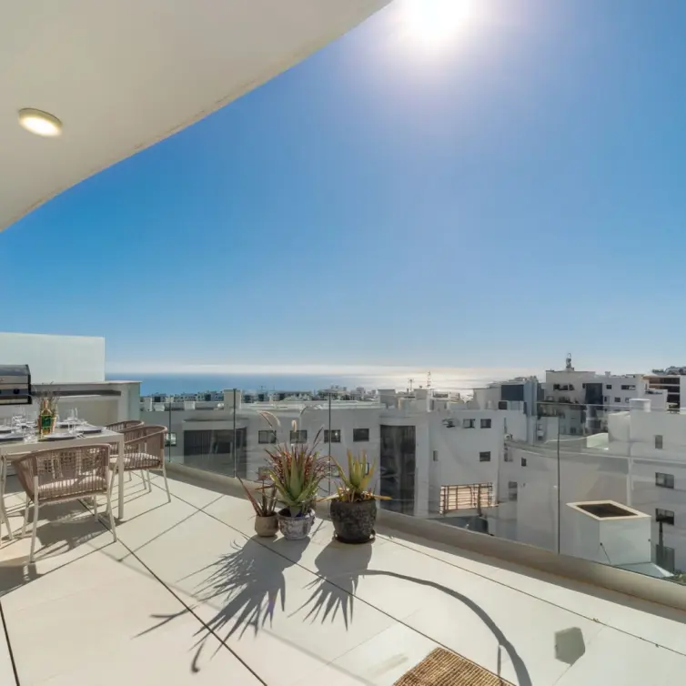 Venta de apartamento en planta media en Fuengirola