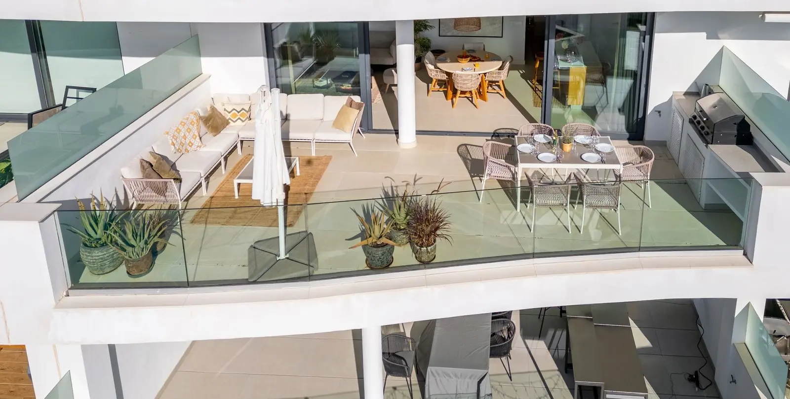 Sale of middle floor apartment in Fuengirola 37