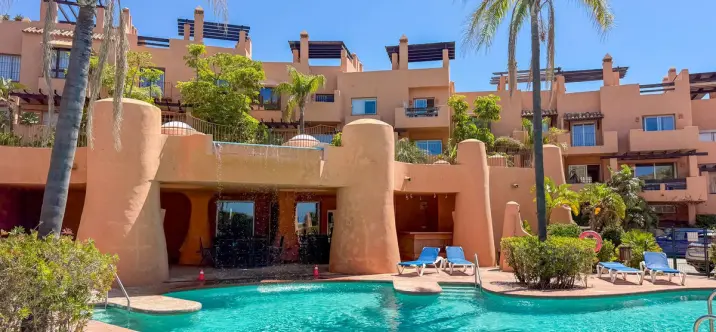 Продажа таунхауса в Riviera del Sol 0