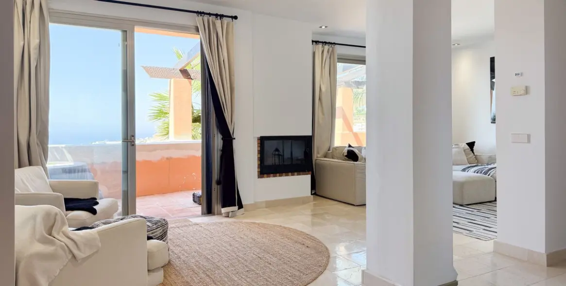 Продажа таунхауса в Riviera del Sol 4